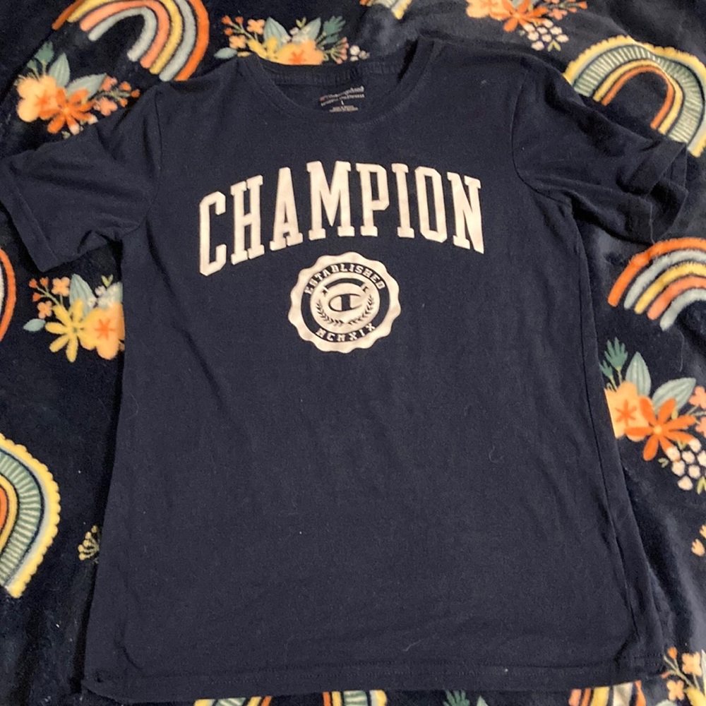 Like new Champion L shirt. Hardly worn. Looks new. Name brand.